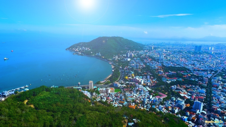 Bãi Trước Vũng Tàu: Khám Phá Địa điểm Du lịch Độc Đáo Và Hấp Dẫn
