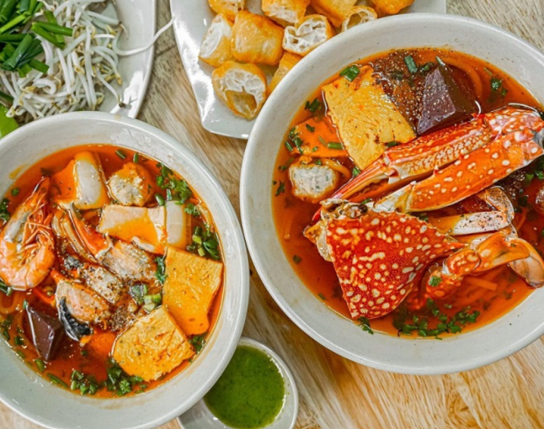 bánh canh ghẹ Vũng Tàu